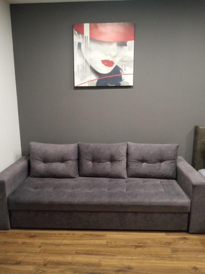 Apartment Yes 41 Ужгород Екстериор снимка