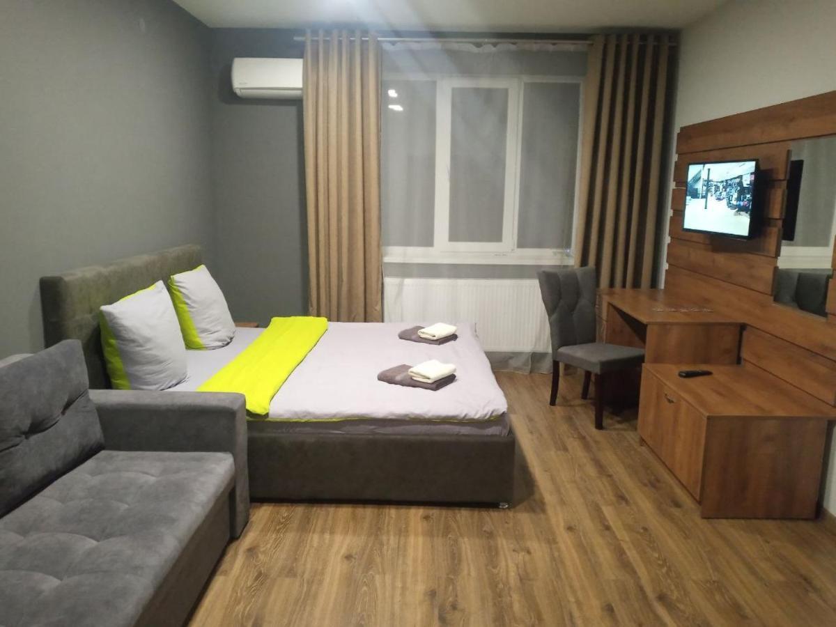 Apartment Yes 41 Ужгород Екстериор снимка