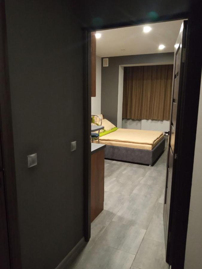 Apartment Yes 41 Ужгород Екстериор снимка