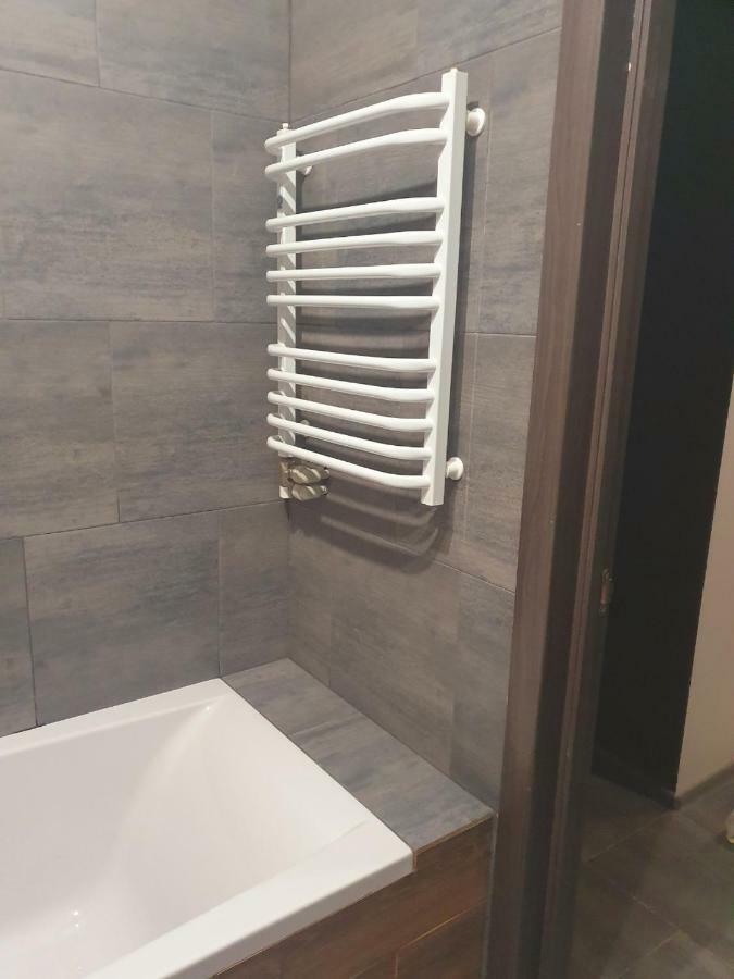 Apartment Yes 41 Ужгород Екстериор снимка